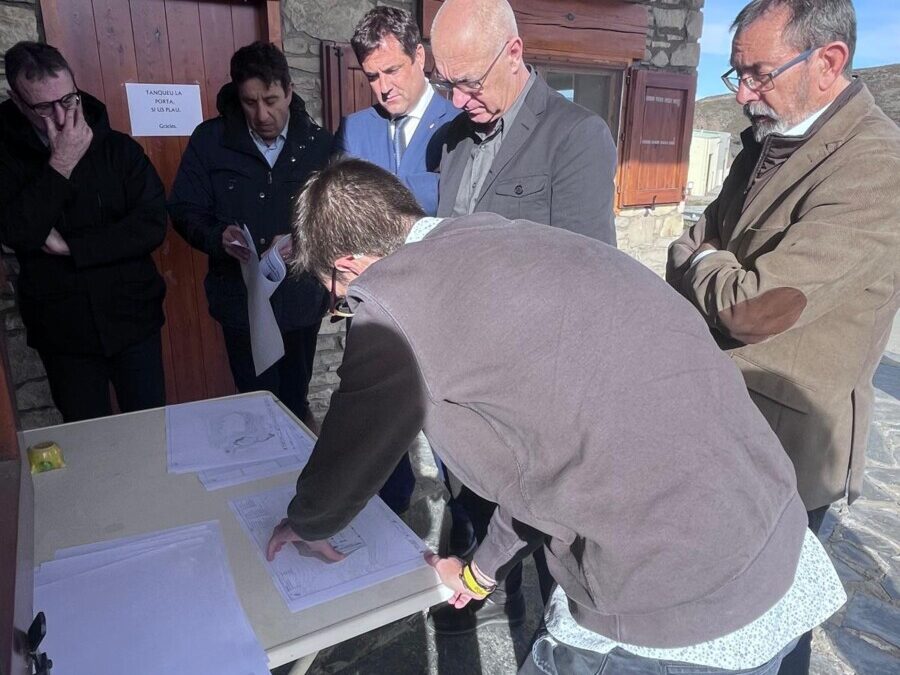 El Consell es reuneix amb el director de l’Agència de Residus per coordinar els projectes previstos a la Cerdanya
