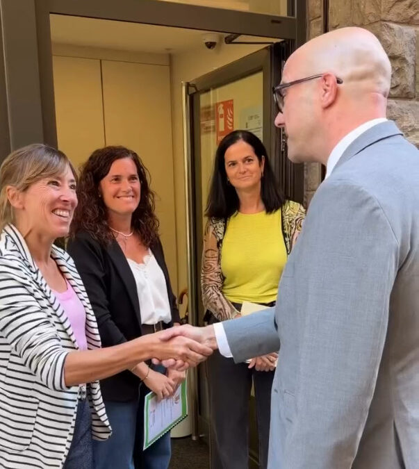 El conseller de Drets Socials i Inclusió, Raúl Moreno, visita el CDIAP de la Cerdanya